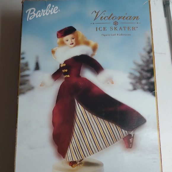 Y2K Limited Edition Victorian Ice Skater Barbie - Picture 6 of 9